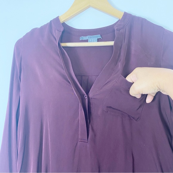 Vince Red Maroon Top Blouse Silk Spandex Elegant Casual Career Work Sz2 - Picture 3 of 9